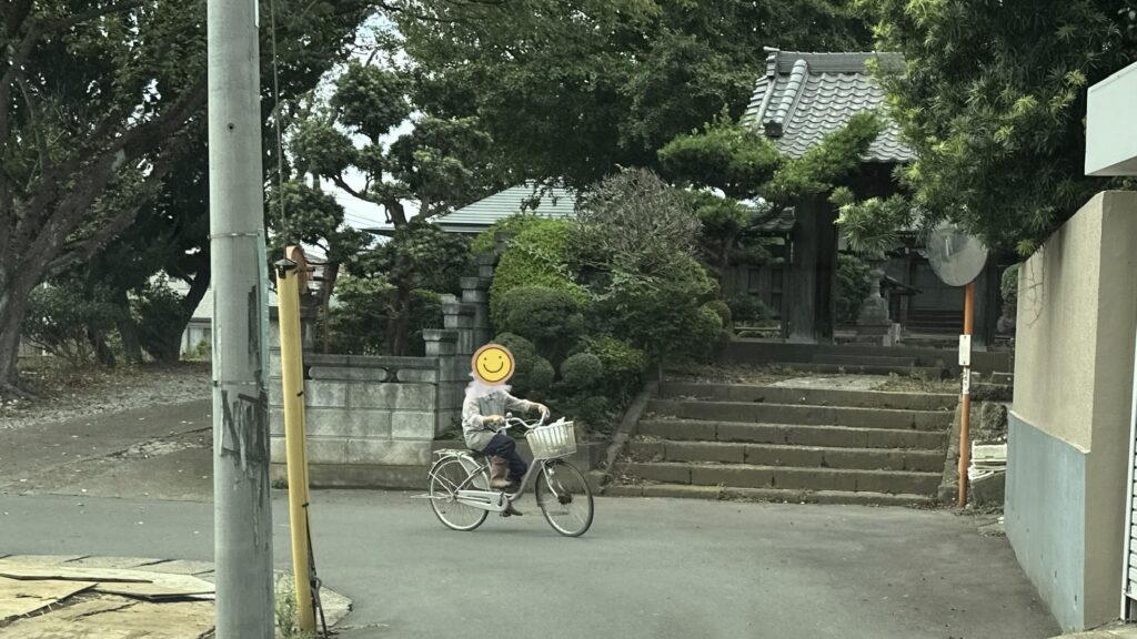 船橋市 のペーパードライバー講習 狭く入り組んだ道で自転車と遭遇