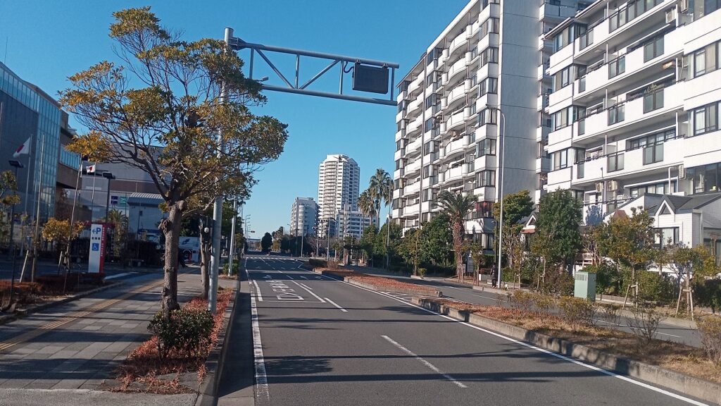 新浦安の走りやすい道路と施設周辺