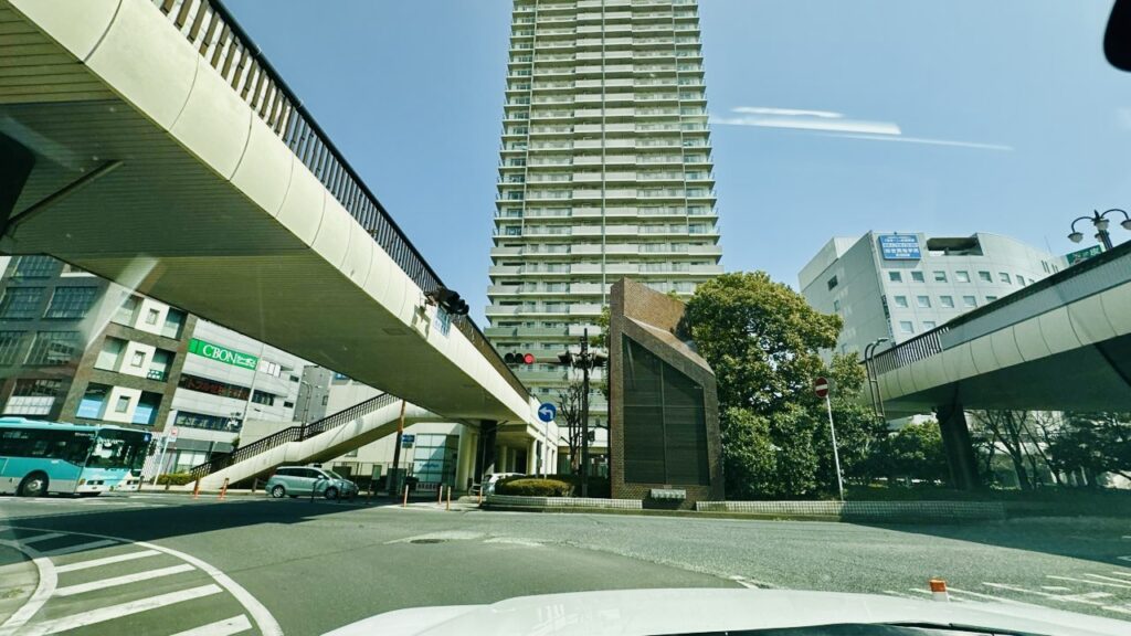 船橋駅から移動中