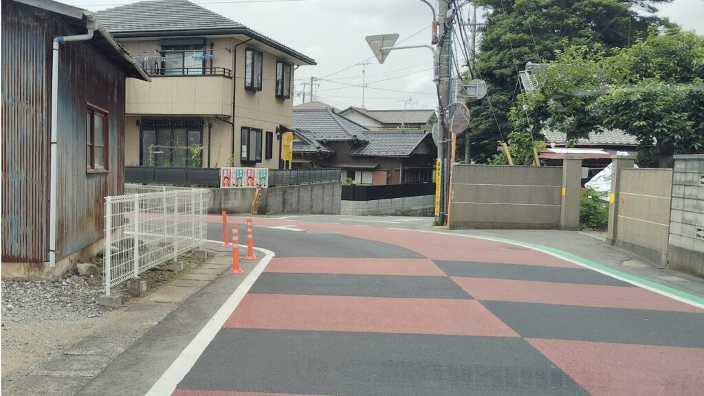 飯山満道路